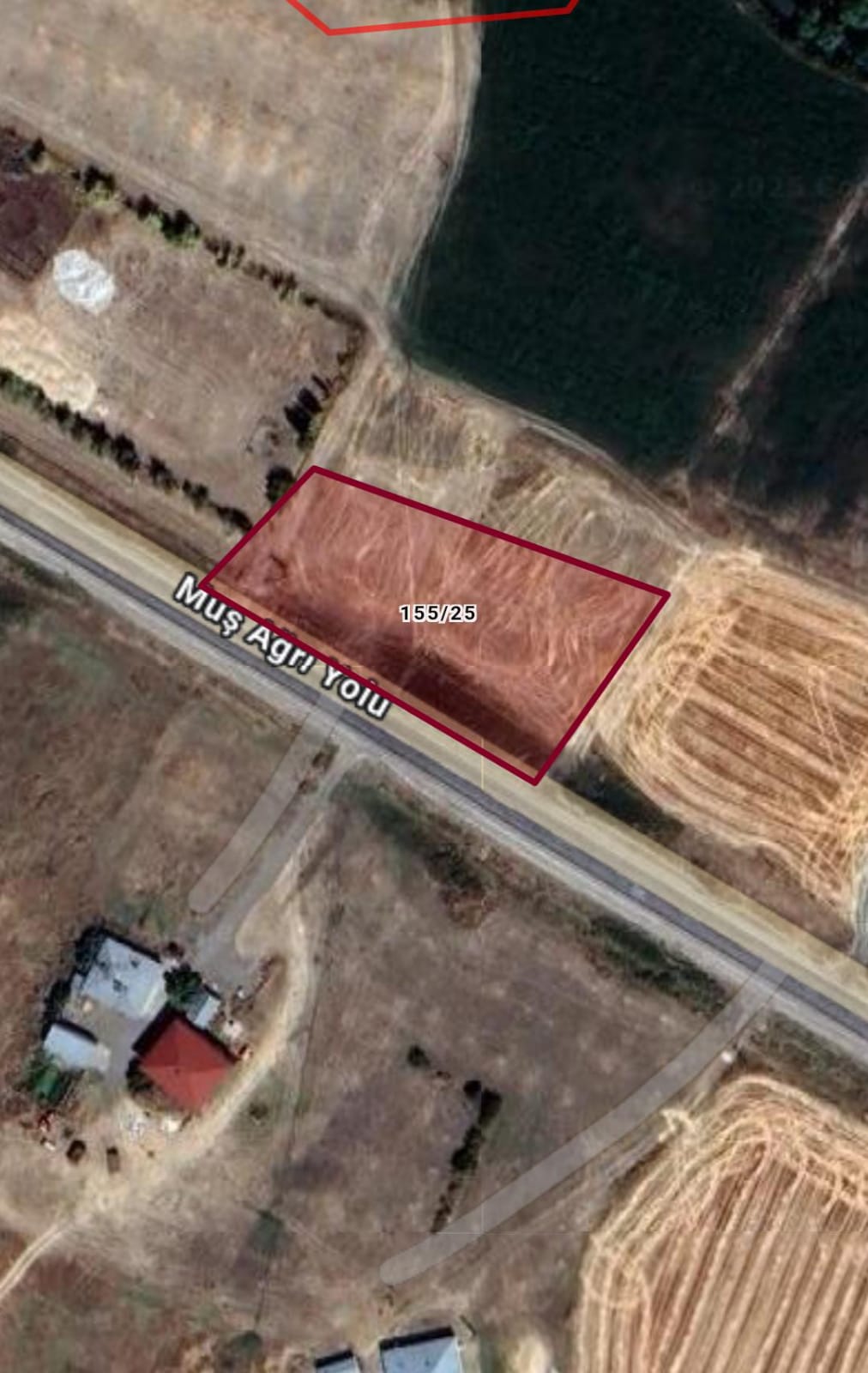 YONCALI DÜZÜNDE YOLA 85MT SIFIR UZUNLUGUNDA 3 DÖNÜM 250 MT TARLA - MUŞ BULANIK fotoğraf 2